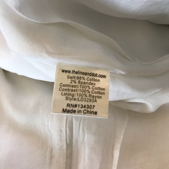 Line & Dot 3/4 Sleeve Dress - Picture 4 of 4